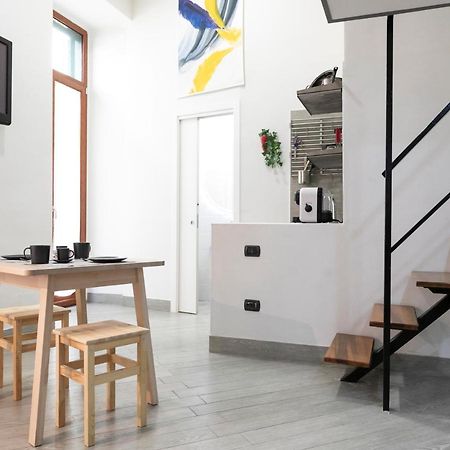 Fian Apartment Неаполь Экстерьер фото
